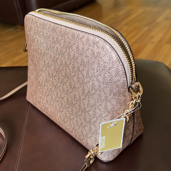 Michael Kors Medium Dome Crossbody Bag Rose Gold - Picture 8 of 16